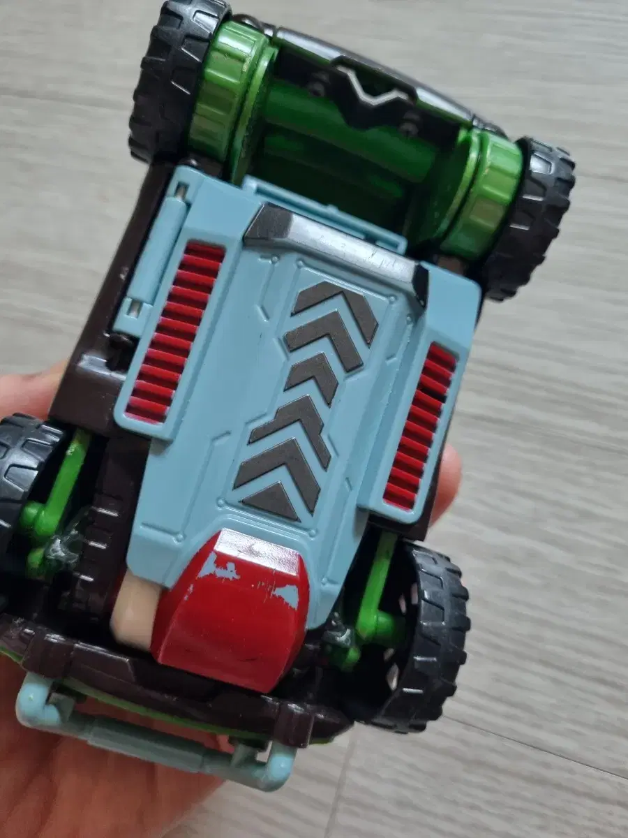 thumbnail-1